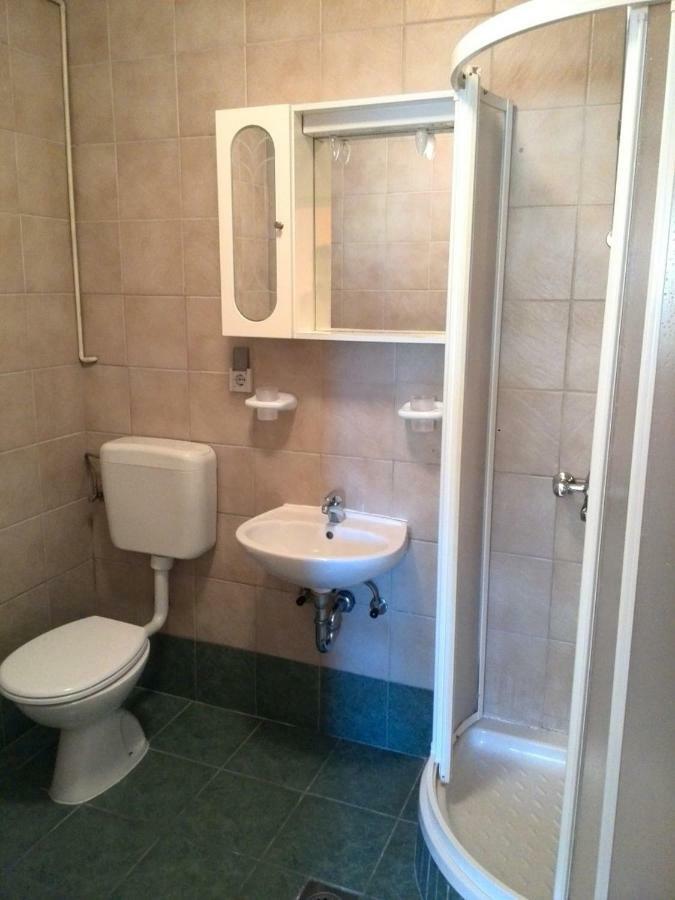 Kampor Apartments Екстериор снимка